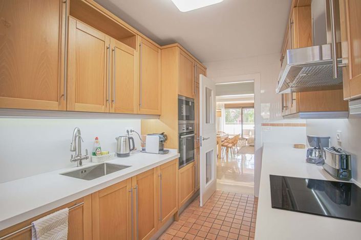 Image No.41-3 Bed Apartment for sale