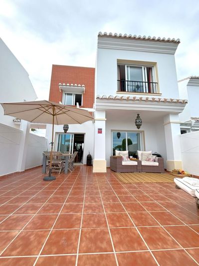 Image No.1-Villa de 5 chambres à vendre à Mijas Costa