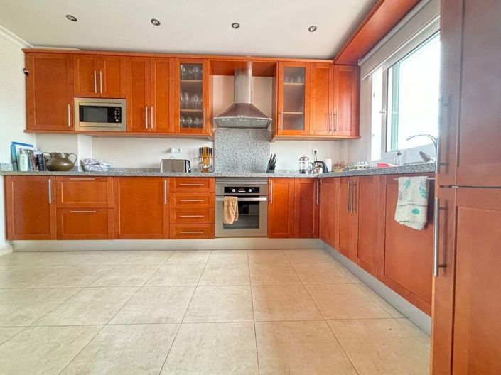 Image No.11-5 Bed Villa for sale