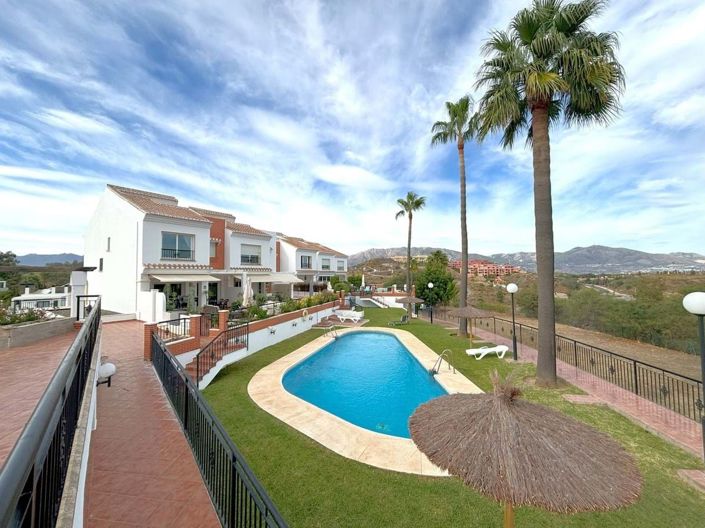 Image No.17-5 Bed Villa for sale