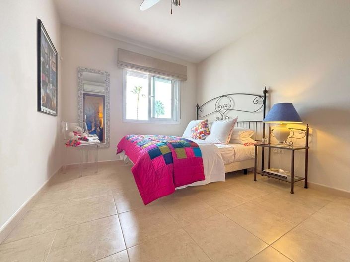 Image No.9-5 Bed Villa for sale