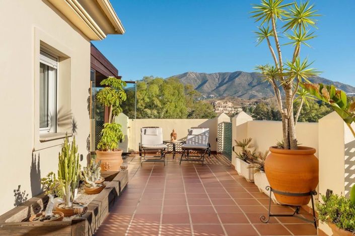 Image No.3-3 Bed Apartment for sale