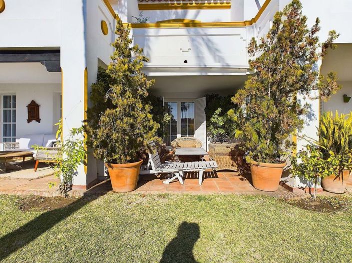 Image No.2-Maison de ville de 4 chambres à vendre à Estepona