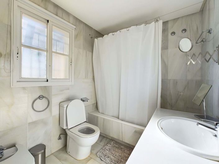 Image No.27-Maison de ville de 4 chambres à vendre à Estepona