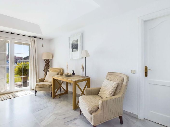 Image No.4-Maison de ville de 4 chambres à vendre à Estepona