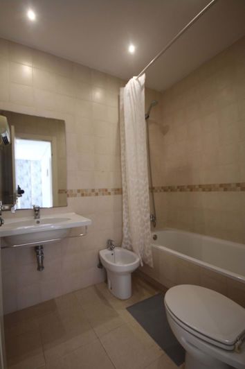 Image No.24-3 Bed Property for sale