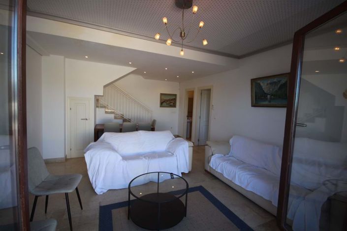 Image No.8-3 Bed Property for sale