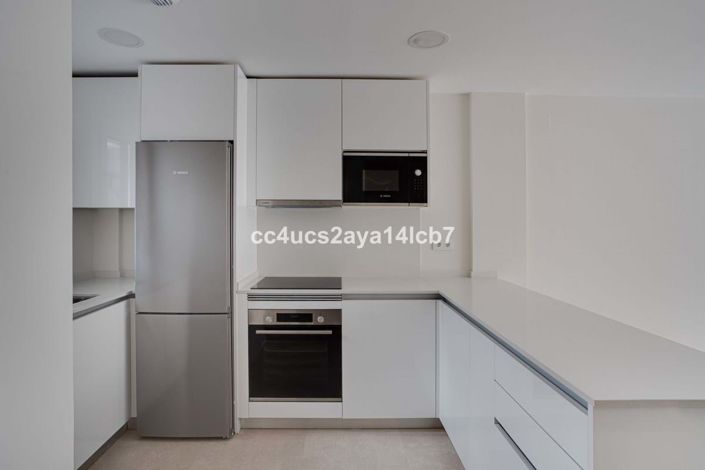 Image No.10-3 Bed Townhouse for sale