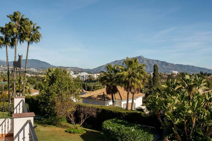 Image No.16-3 Bed Townhouse for sale