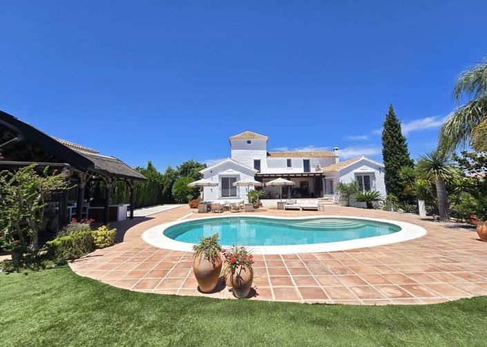 Image No.1-5 Bed Villa for sale