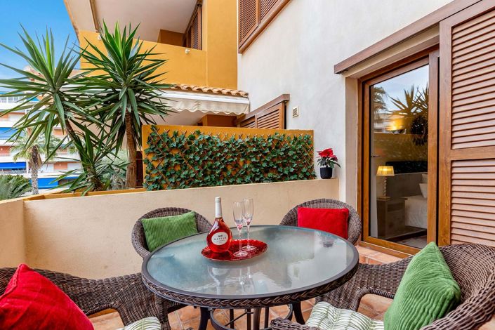 Image No.31-2 Bed Apartment for sale