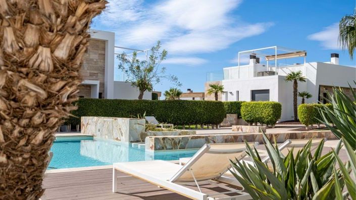 Image No.12-2 Bed Apartment for sale