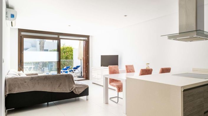 Image No.18-2 Bed Apartment for sale