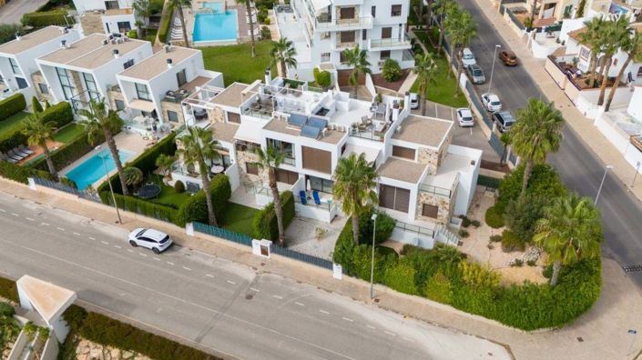 Image No.4-2 Bed Apartment for sale