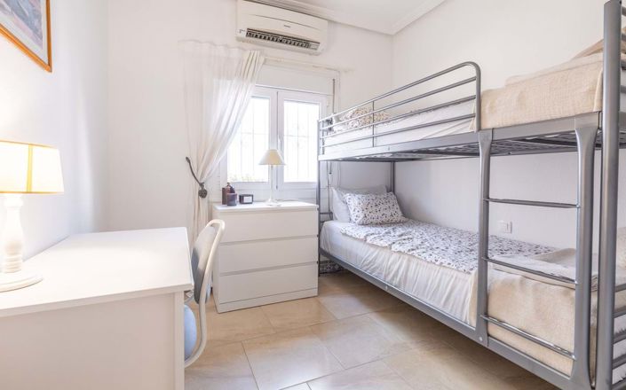 Image No.17-3 Bed Villa for sale