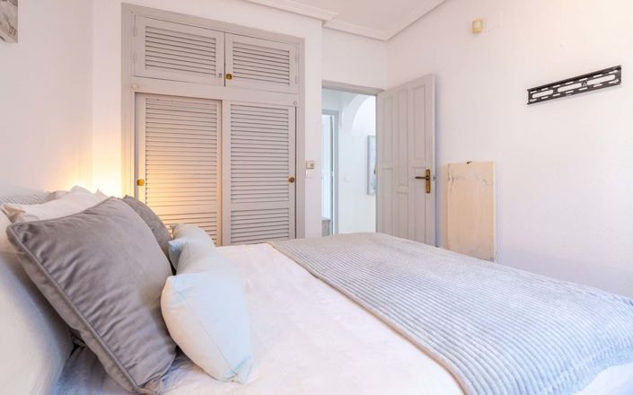 Image No.23-3 Bed Villa for sale