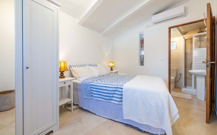 Image No.26-3 Bed Villa for sale