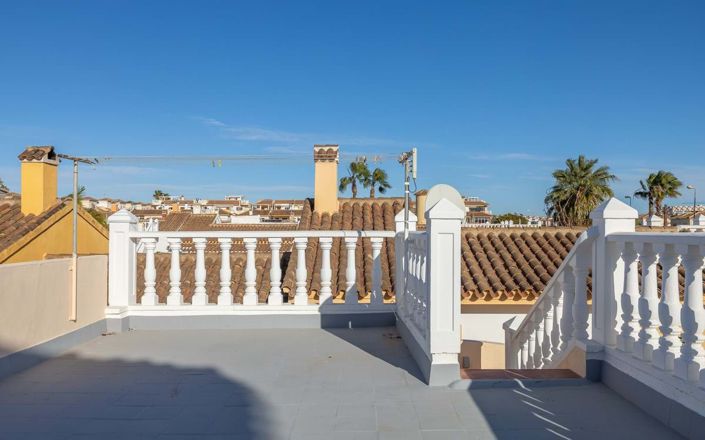 Image No.42-3 Bed Villa for sale