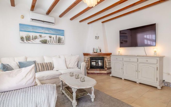 Image No.6-3 Bed Villa for sale