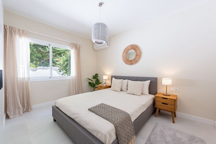 Image No.17-2 Bed Apartment for sale