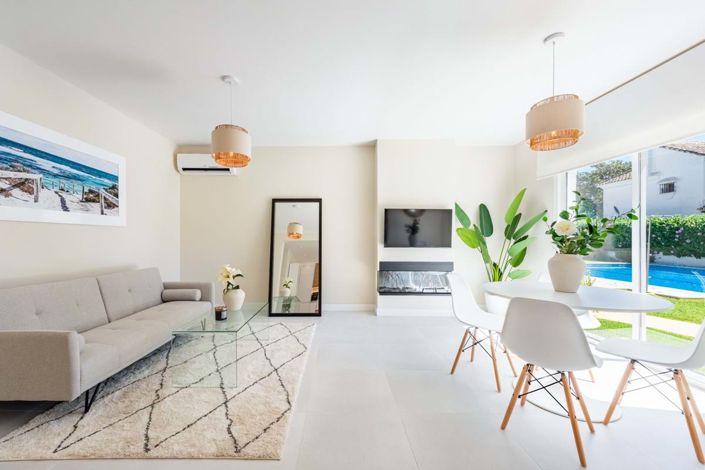 Image No.19-2 Bed Apartment for sale