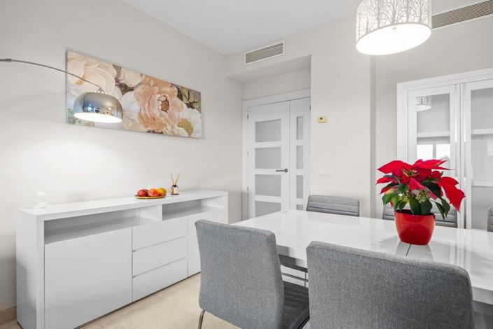 Image No.9-2 Bed Apartment for sale