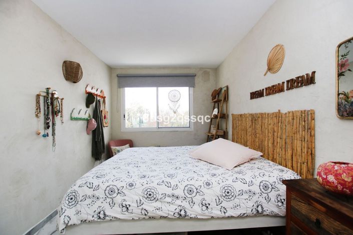 Image No.28-4 Bed Townhouse for sale