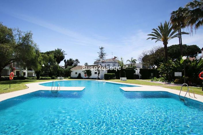 Image No.39-4 Bed Townhouse for sale