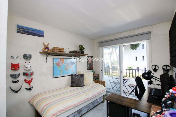 Image No.48-4 Bed Townhouse for sale