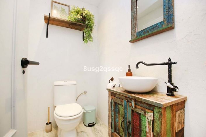 Image No.53-4 Bed Townhouse for sale