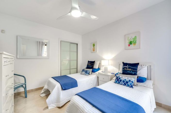 Image No.20-3 Bed Apartment for sale