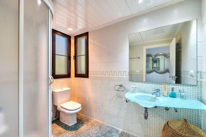 Image No.21-3 Bed Apartment for sale