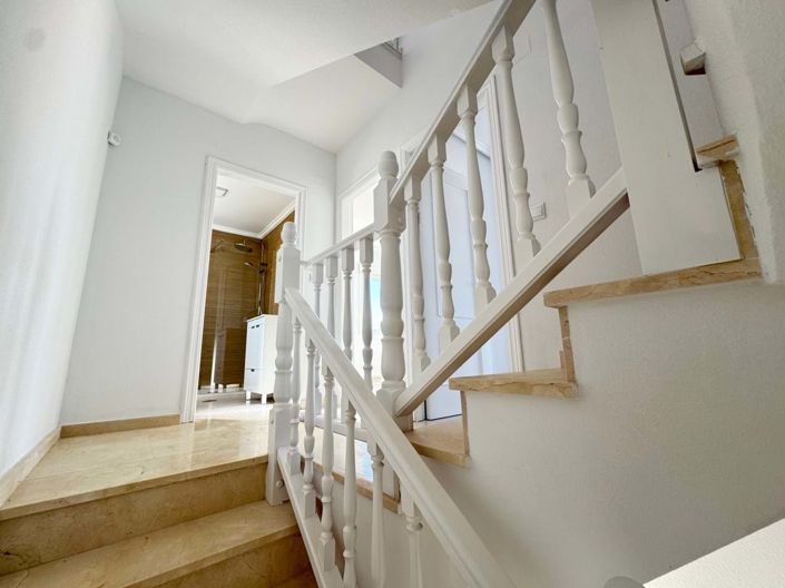 Image No.16-3 Bed Villa for sale