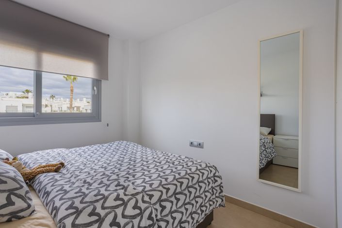 Image No.10-3 Bed Apartment for sale