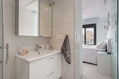 1447-609408-78d1f4f8b6655591b02d22fabb36a692d