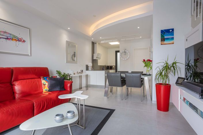 Image No.3-3 Bed Townhouse for sale