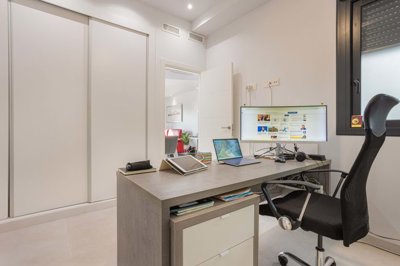 1447-609408-78d1f4f8b6655591b02d22fabb36a692d