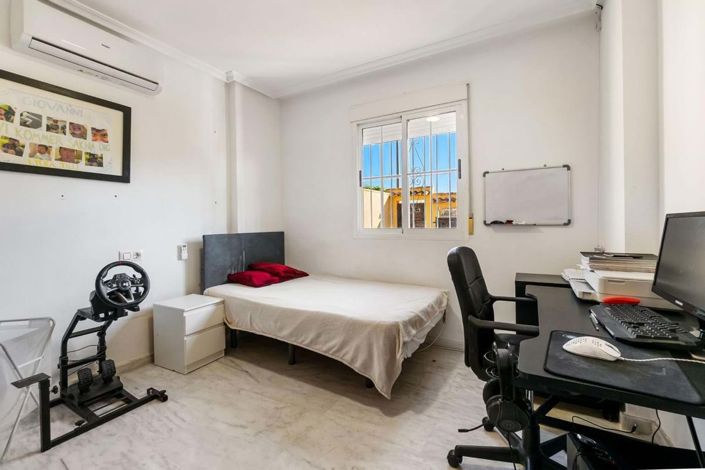 Image No.9-3 Bed Villa for sale