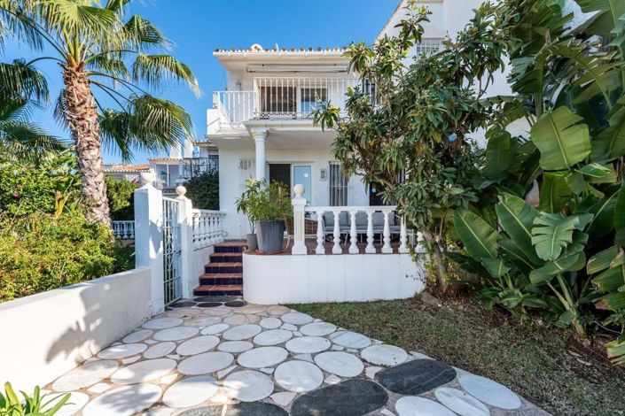 Image No.3-Maison de ville de 2 chambres à vendre à Estepona