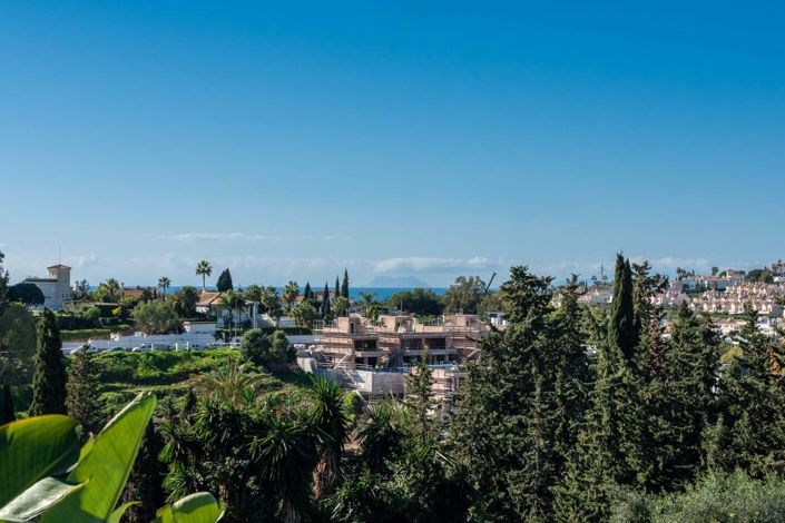 Image No.5-Maison de ville de 2 chambres à vendre à Estepona