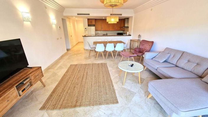 Image No.3-Appartement de 3 chambres à vendre à Estepona