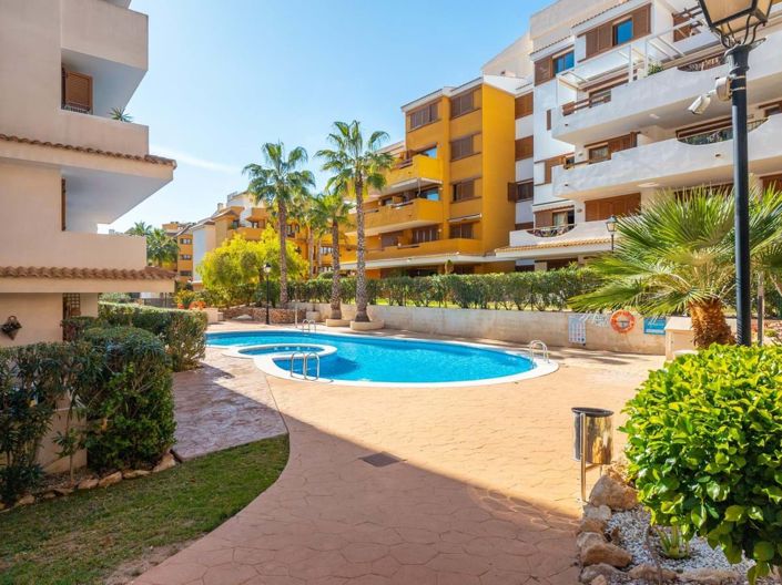 Image No.19-2 Bed Apartment for sale