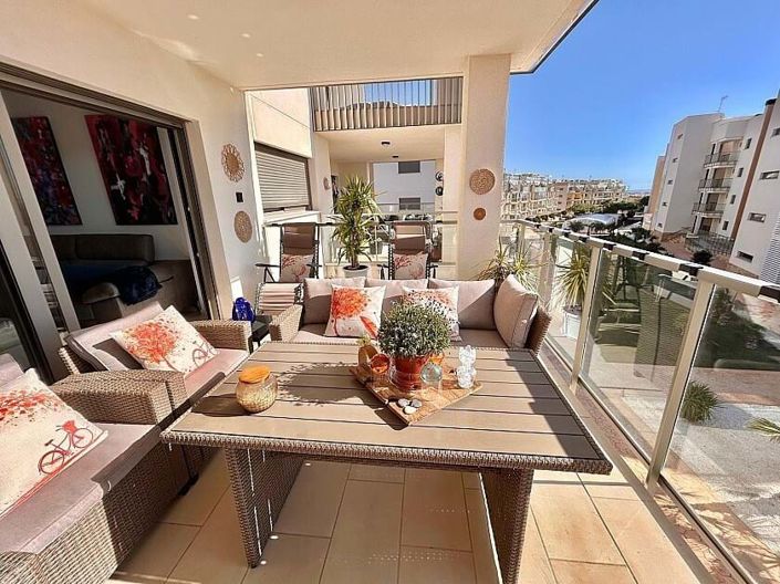 Image No.10-2 Bed Apartment for sale