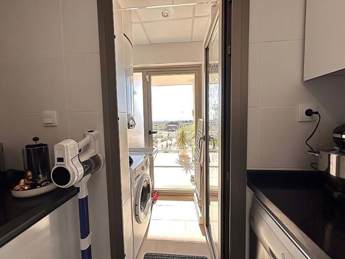 Image No.17-2 Bed Apartment for sale