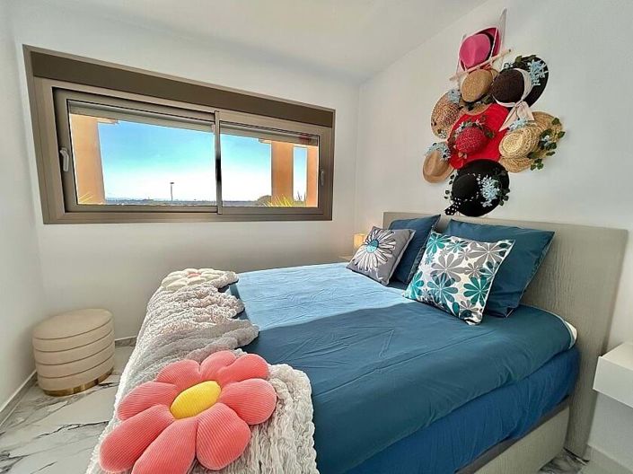 Image No.21-2 Bed Apartment for sale