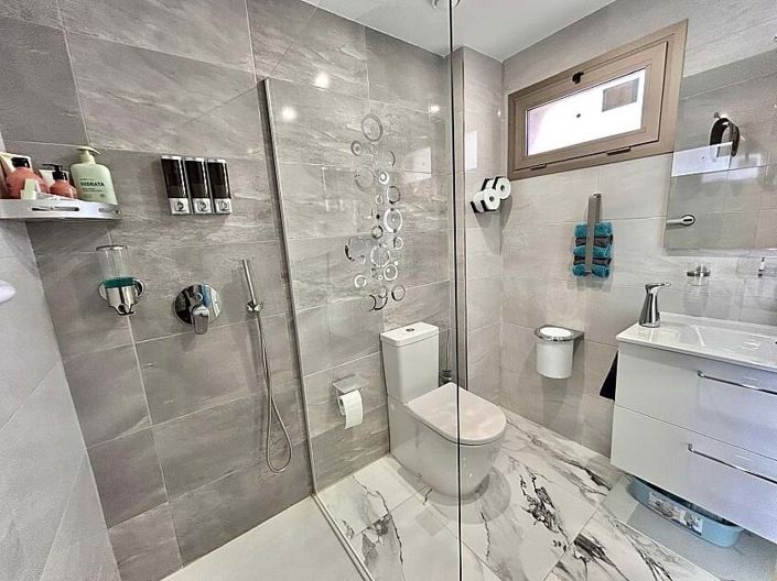 Image No.30-2 Bed Apartment for sale