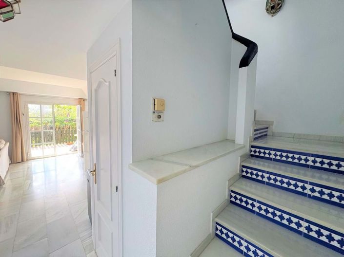 Image No.14-3 Bed Townhouse for sale