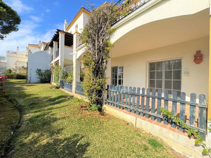 Image No.24-3 Bed Townhouse for sale