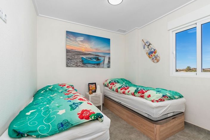 Image No.25-3 Bed Penthouse for sale