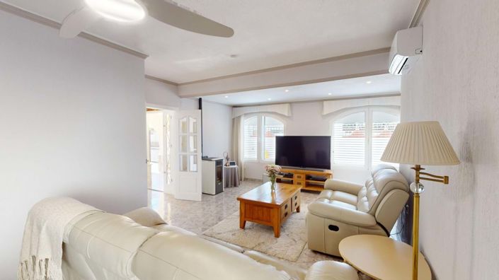 Image No.11-3 Bed Villa for sale